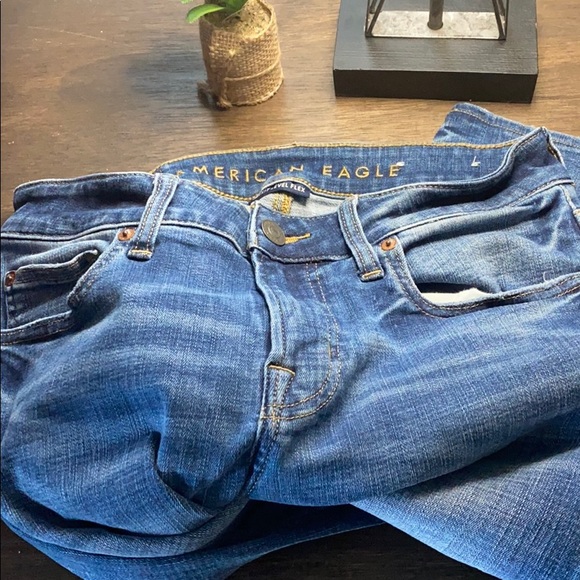 Excellent condition American eagle Jeans - Picture 2 of 4